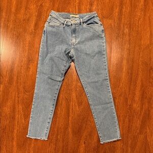 Levi 721 High Rise Skinny Blue Women's Jeans